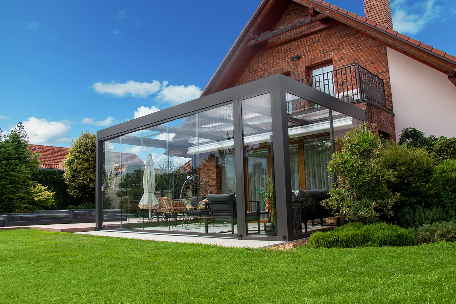 Bild zu index_ueberdachung_aussen.webp